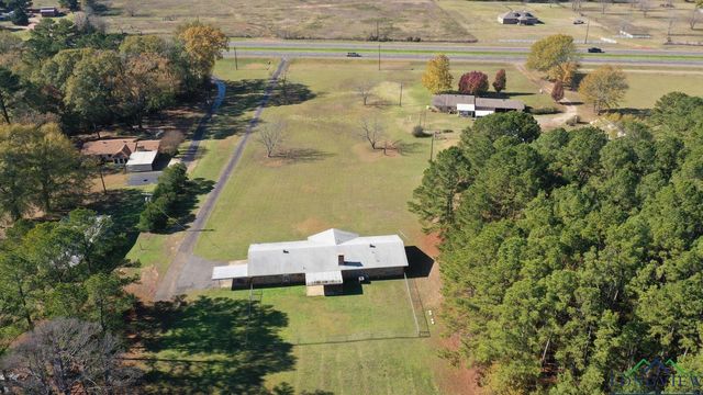 8526 N Hwy 59, Marshall, TX 75670