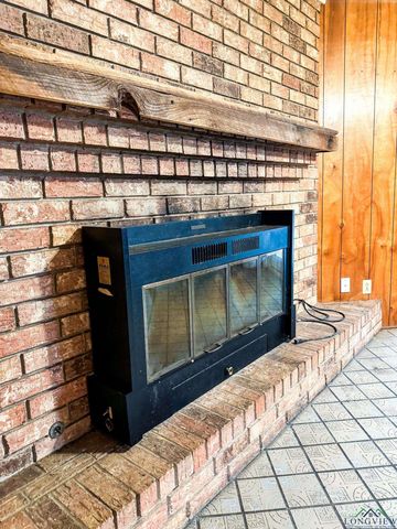 8526 N Hwy 59, Marshall, TX 75670