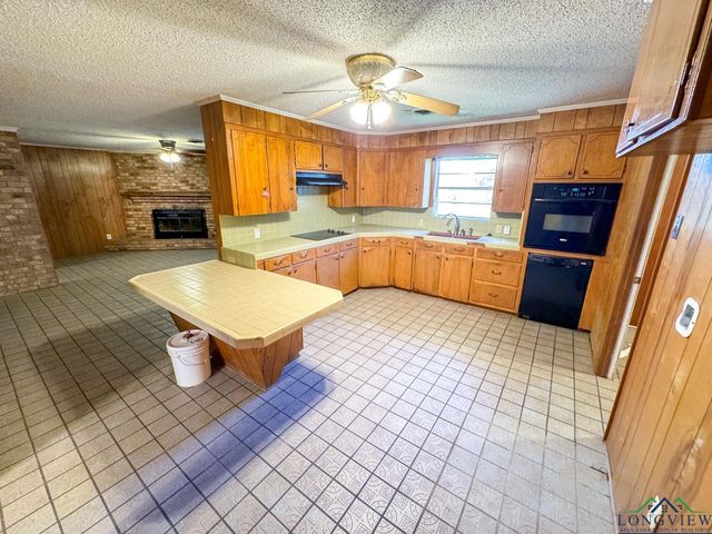 8526 N Hwy 59, Marshall, TX 75670