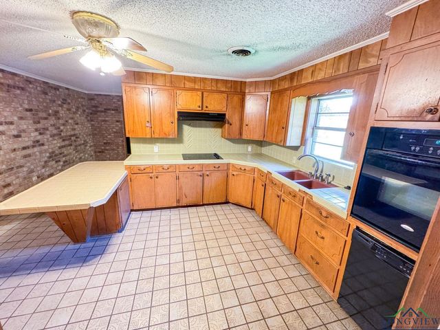 8526 N Hwy 59, Marshall, TX 75670