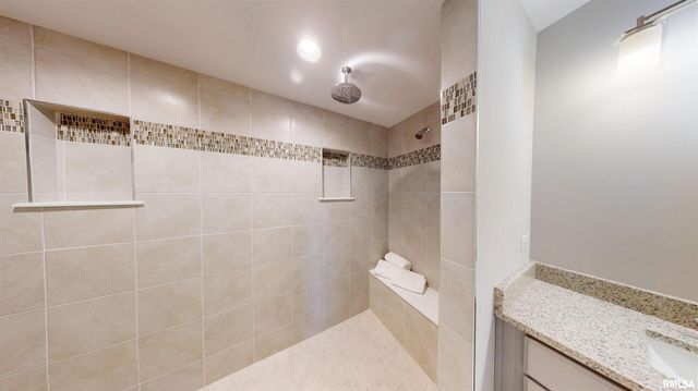 Lot 13 Faiths Way, Bettendorf, IA 52722