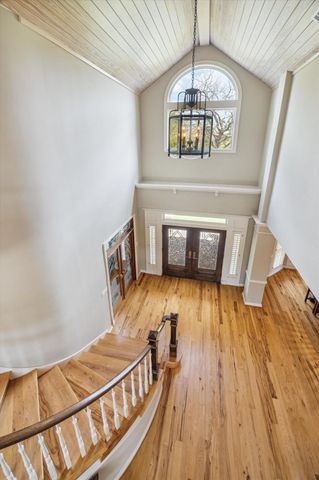 6111 Creekview Drive, Sugar Land, TX 77479