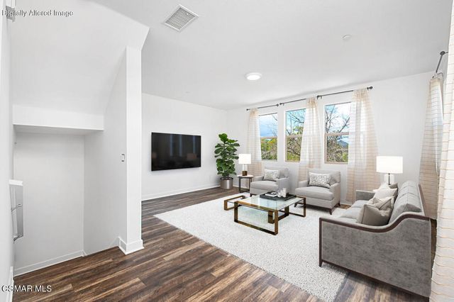31 Jensen Court, Thousand Oaks, CA 91360