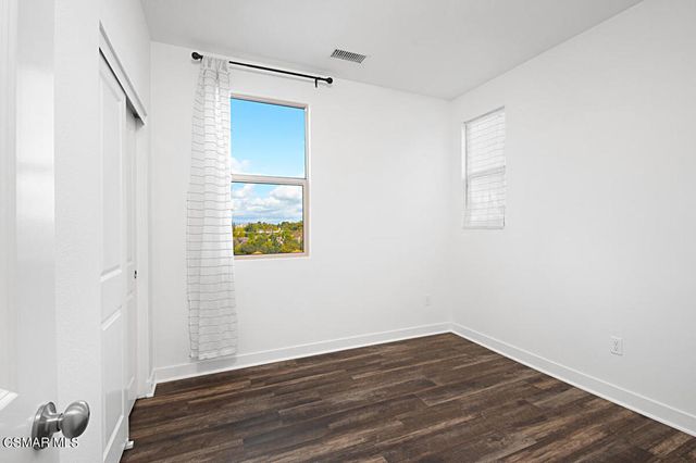 31 Jensen Court, Thousand Oaks, CA 91360