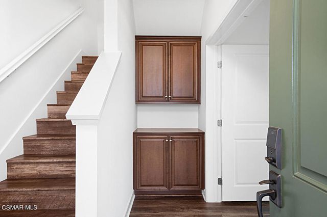 31 Jensen Court, Thousand Oaks, CA 91360