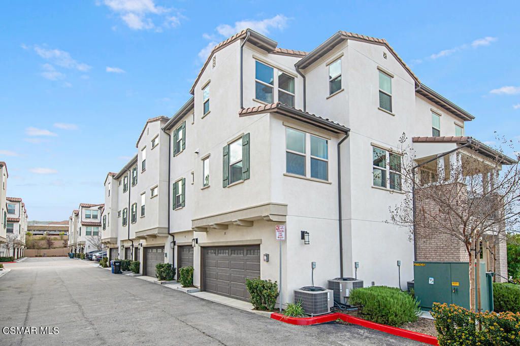 31 Jensen Court, Thousand Oaks, CA 91360