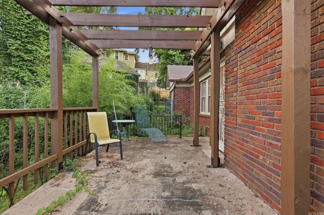 3905 Oakwood Road, Little Rock, AR 72205