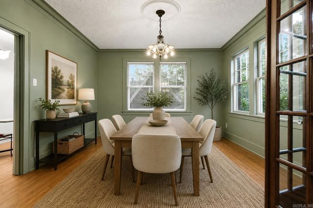 3905 Oakwood Road, Little Rock, AR 72205