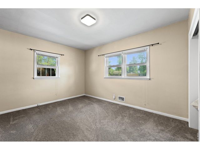 1529 12th St, Greeley, CO 80631