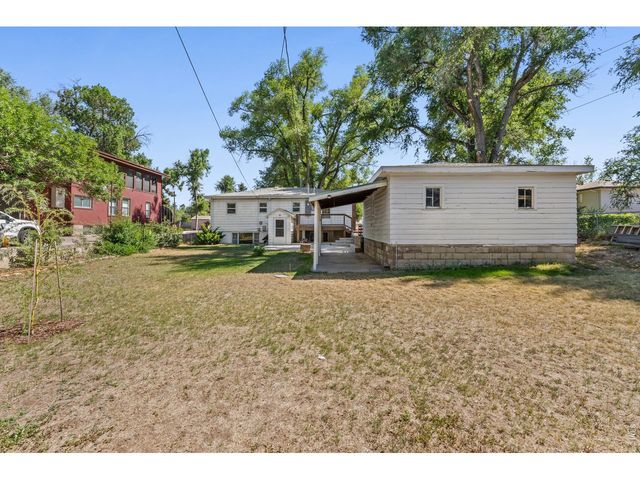 1529 12th St, Greeley, CO 80631