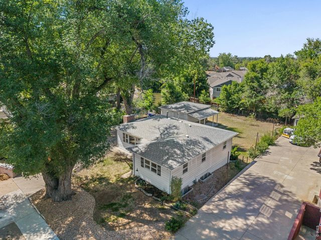 1529 12th St, Greeley, CO 80631