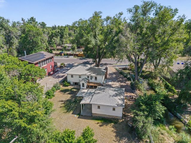 1529 12th St, Greeley, CO 80631
