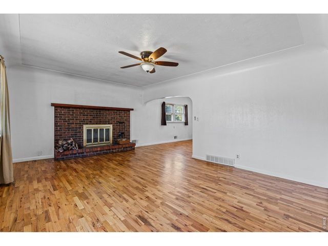 1529 12th St, Greeley, CO 80631