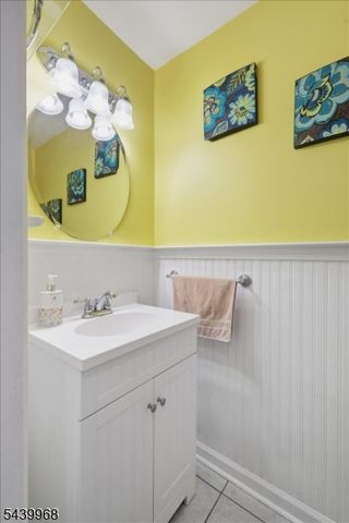 30 Glen Eagles Rd, Washington Twp., NJ 07882