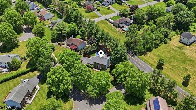 30 Glen Eagles Rd, Washington Twp., NJ 07882