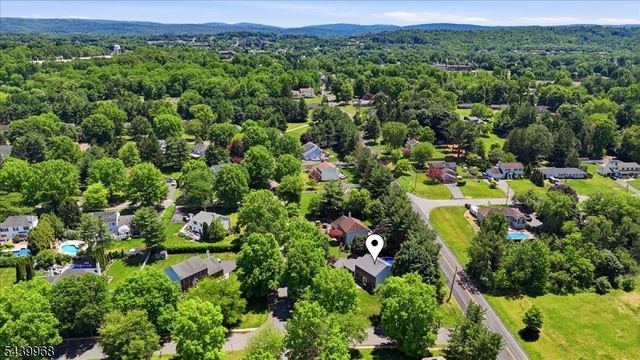 30 Glen Eagles Rd, Washington Twp., NJ 07882