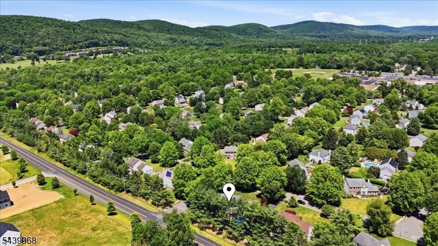 30 Glen Eagles Rd, Washington Twp., NJ 07882