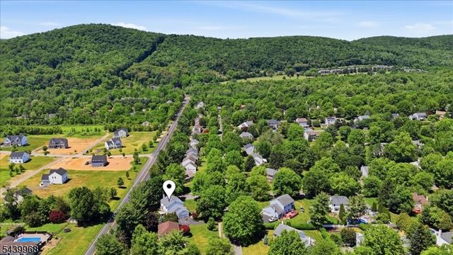 30 Glen Eagles Rd, Washington Twp., NJ 07882