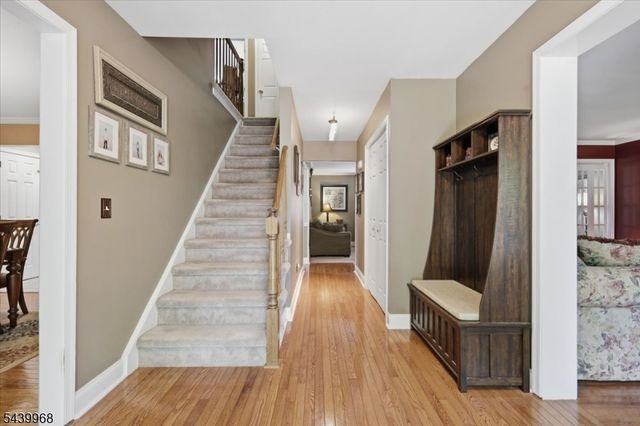 30 Glen Eagles Rd, Washington Twp., NJ 07882