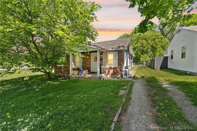 745 Cornell Avenue, Clarksville, IN 47129