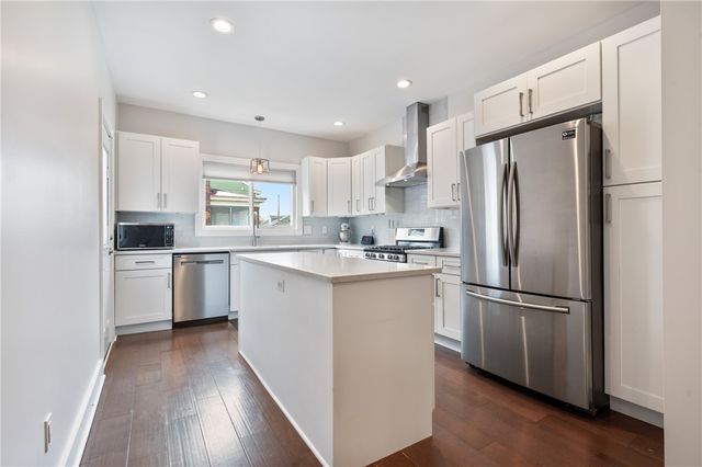 802 McCandless Ave, Lawrenceville, PA 15201