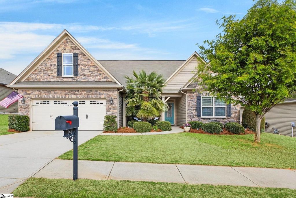 141 Windsor Creek Court, Simpsonville, SC 29681