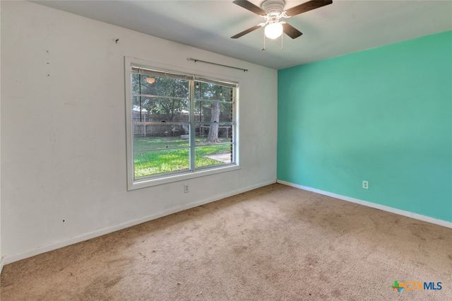 2307 E Airline Road, Victoria, TX 77901
