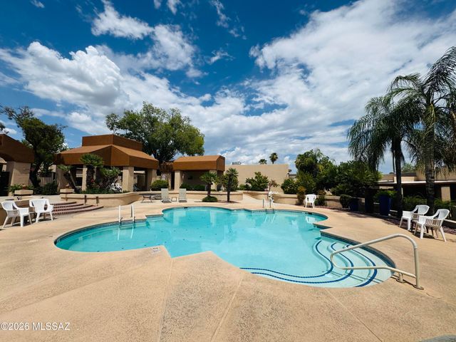 6224 N Rockglen Road, Tucson, AZ 85704