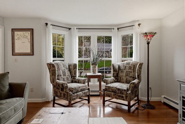 12 Alpine Run Rd, Kingston, MA 02364