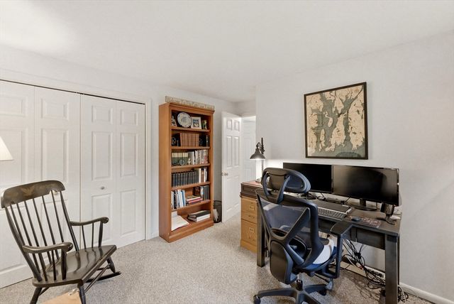 12 Alpine Run Rd, Kingston, MA 02364