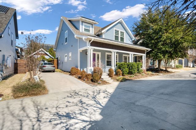 653 Culpepper Place, Dallas, TX 75208