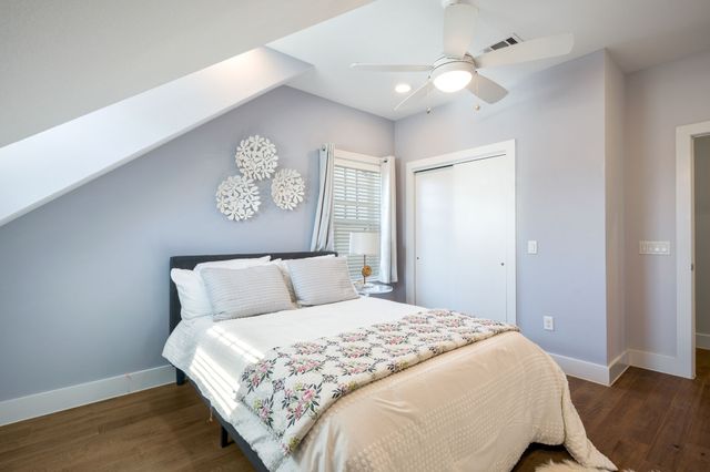 653 Culpepper Place, Dallas, TX 75208