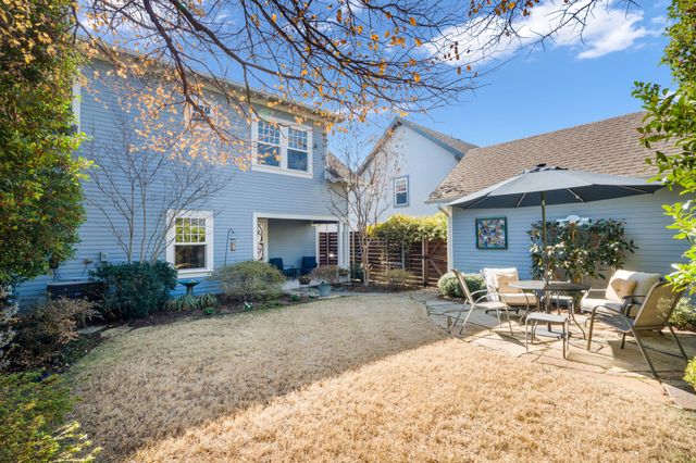 653 Culpepper Place, Dallas, TX 75208