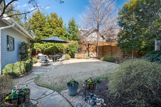 653 Culpepper Place, Dallas, TX 75208