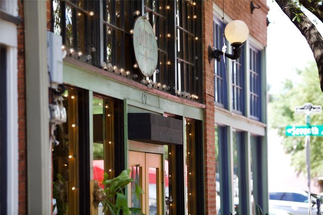 653 Culpepper Place, Dallas, TX 75208