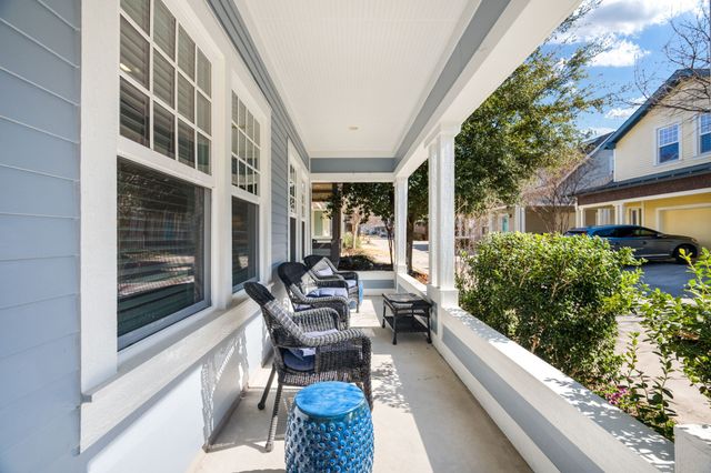 653 Culpepper Place, Dallas, TX 75208