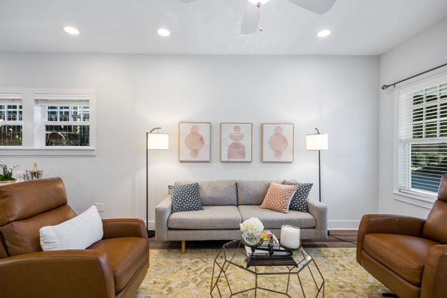 653 Culpepper Place, Dallas, TX 75208