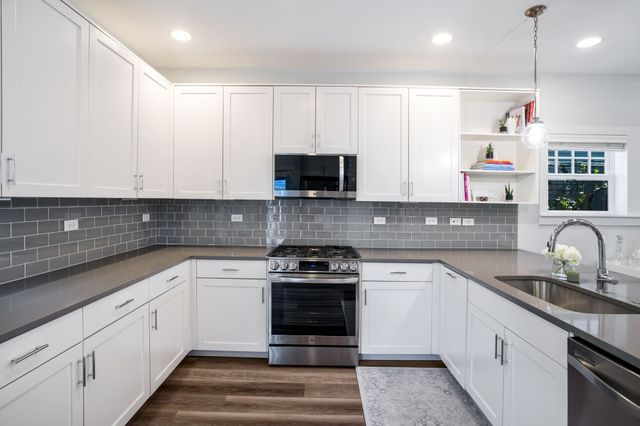 653 Culpepper Place, Dallas, TX 75208