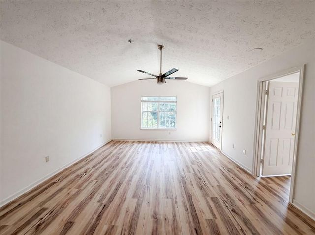 131 Bentley Place, Tucker, GA 30084