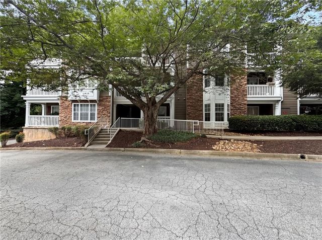 131 Bentley Place, Tucker, GA 30084