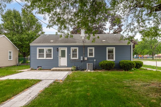 5328 Alexander Place, Oak Lawn, IL 60453