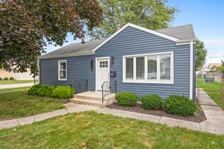 5328 Alexander Place, Oak Lawn, IL 60453