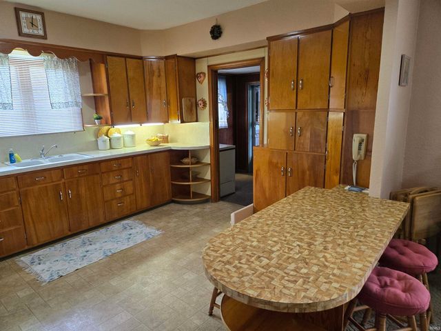 267 E Commerce Street, Dunkirk, IN 47336