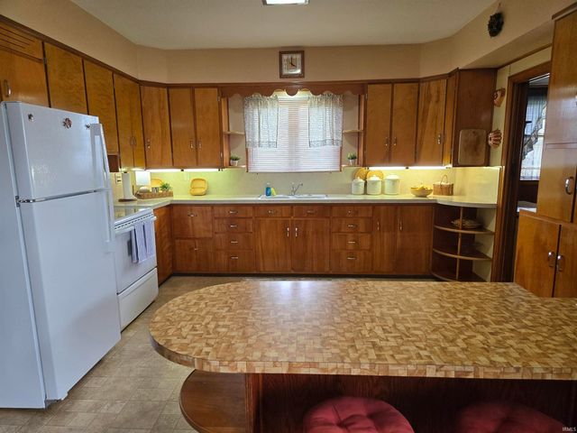 267 E Commerce Street, Dunkirk, IN 47336