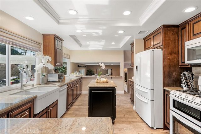 16541 Charleyville, Huntington Beach, CA 92649