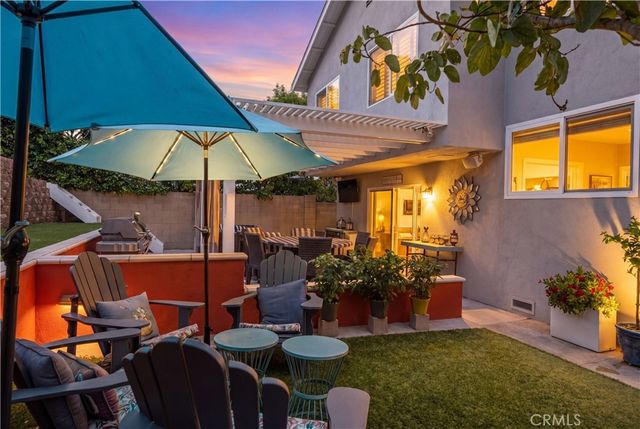 16541 Charleyville, Huntington Beach, CA 92649