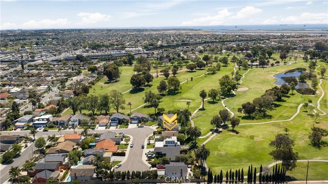 16541 Charleyville, Huntington Beach, CA 92649