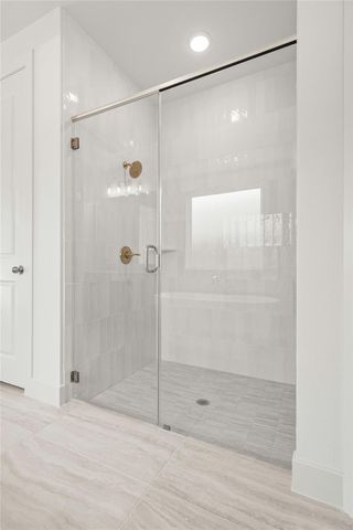 4526 Valeria Cottage Drive, Fulshear, TX 77441