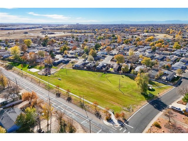 689 Willow Dr, Brighton, CO 80603
