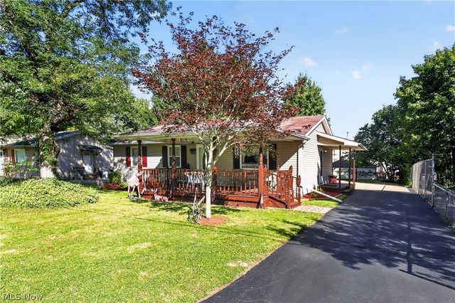 2426 Russell Avenue, Youngstown, OH 44509